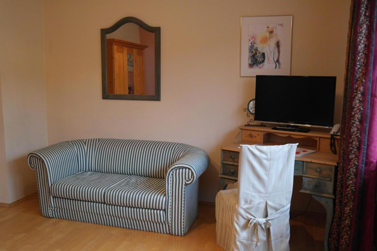 Gaestehaus Eschment Bissersheim Ngoại thất bức ảnh